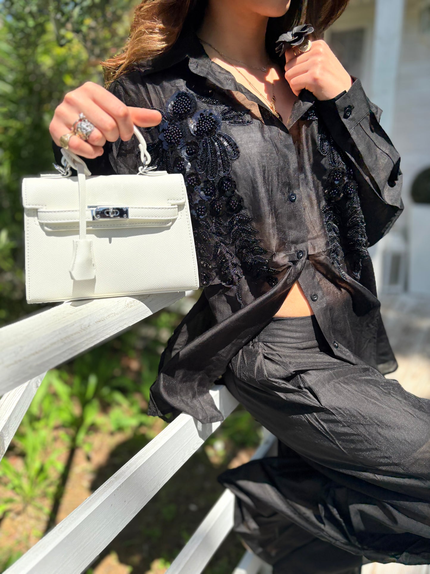 Borsa Kelly's White